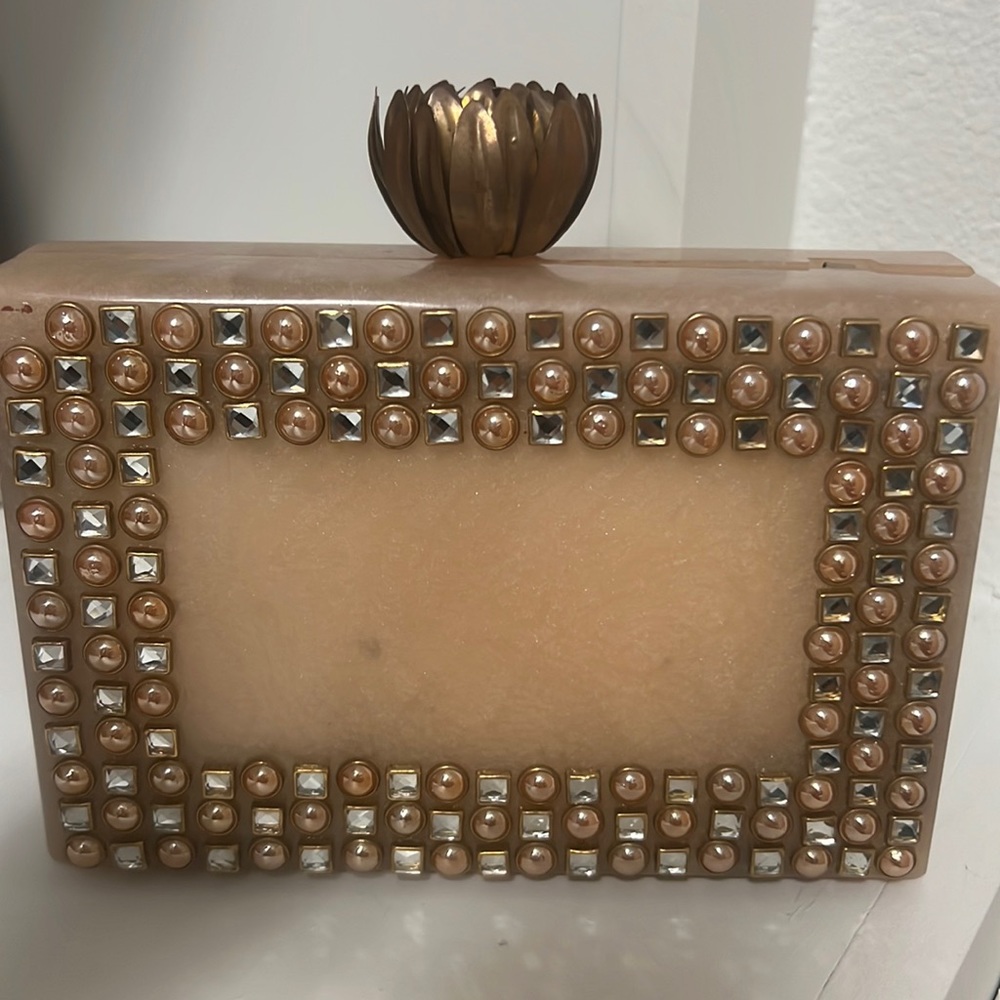 Marble box clutch